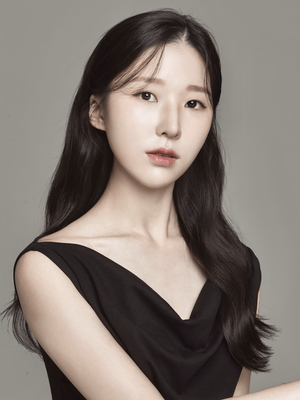 황유경---1400.avif